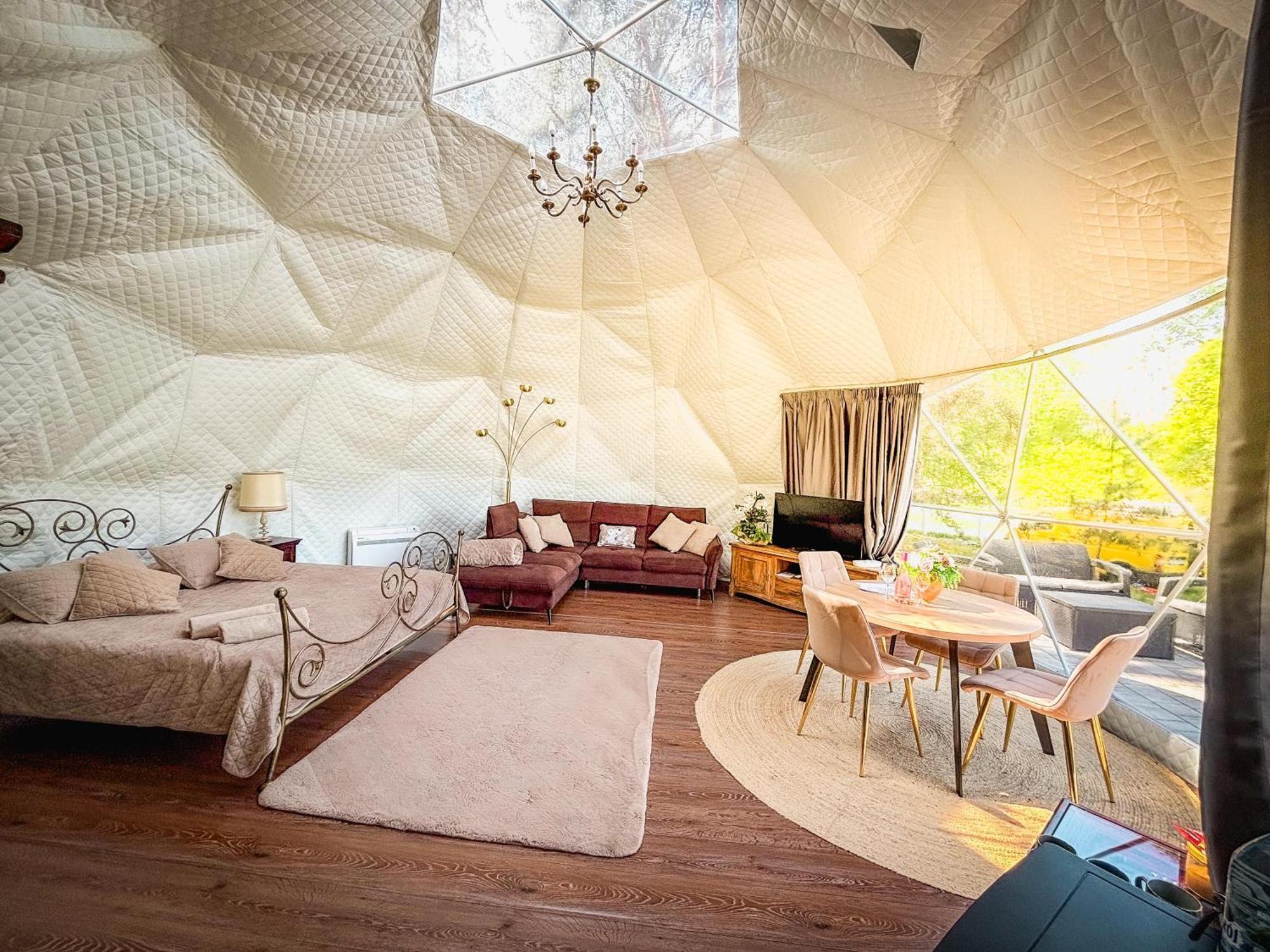 Отель Glamping Pod Orlem Cedynia Экстерьер фото